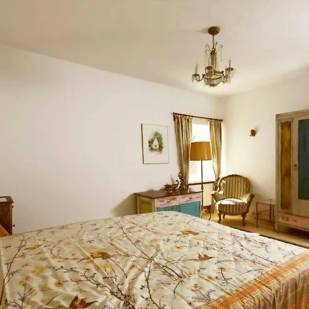 Barbara Residenz - Calla Apartamento *