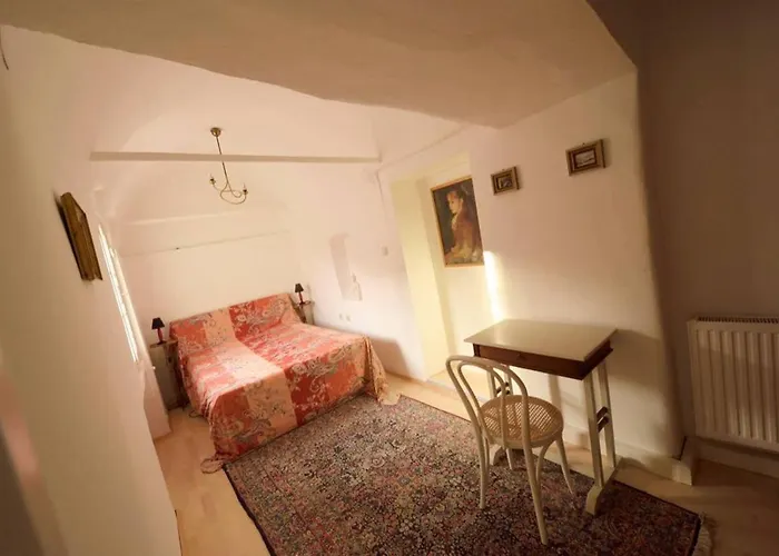 Barbara Residenz - Calla Apartment *